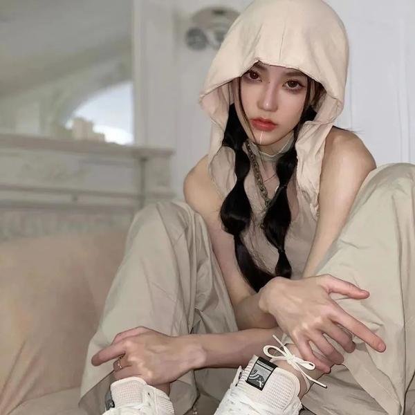 关于她